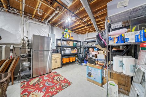 Tiny photo for 628 Woodglen Court, Lemont, IL 60439 (MLS # 12516372)