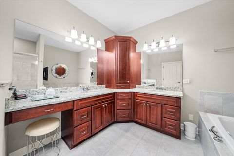 Tiny photo for 628 Woodglen Court, Lemont, IL 60439 (MLS # 12516372)