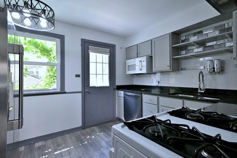 Tiny photo for 7911 North Avenue #C, River Forest, IL 60305 (MLS # 12684906)