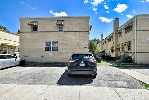 Tiny photo for 7911 North Avenue #C, River Forest, IL 60305 (MLS # 12684906)