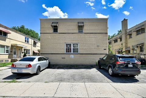 Tiny photo for 7911 North Avenue #C, River Forest, IL 60305 (MLS # 12684906)