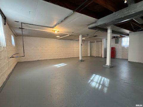 Tiny photo for 532 N WASHINGTON Street, Duquoin, IL 62832 (MLS # EB460819)