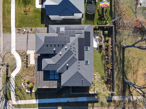 Tiny photo for 611 S Loomis Street, Naperville, IL 60540 (MLS # 12600220)