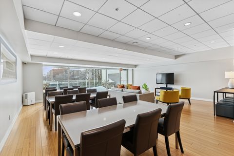 Tiny photo for 1570 Elmwood Avenue #1504, Evanston, IL 60201 (MLS # 12524776)