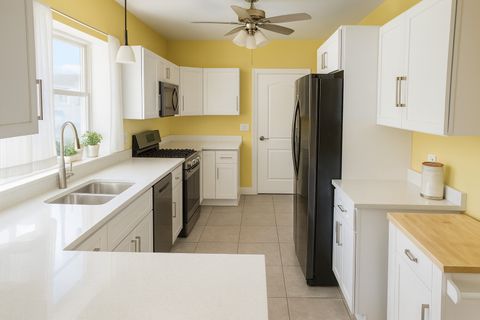 Tiny photo for 7 Highland Street, Calumet City, IL 60409 (MLS # 12530632)