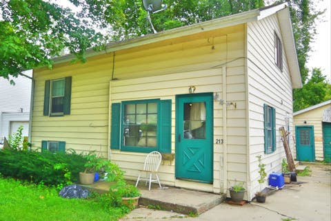 Photo of 213 Linwood Avenue, Ottawa, IL 61350 (MLS # 12740050)