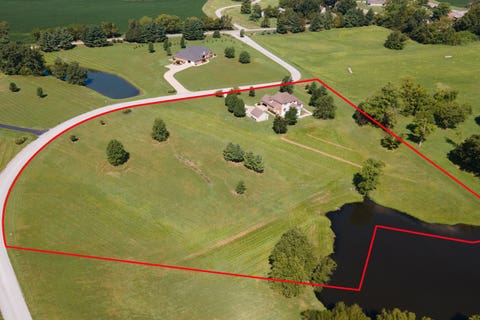 Tiny photo for 3850 Ariel Drive, Murphysboro, IL 62966 (MLS # 12730965)