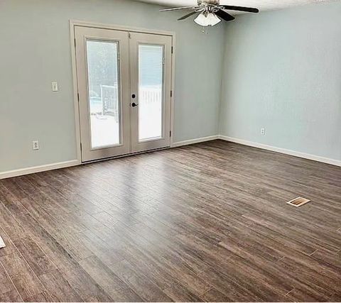 Tiny photo for 14041 N Link Lane, Mt Vernon, IL 62864 (MLS # 12553002)