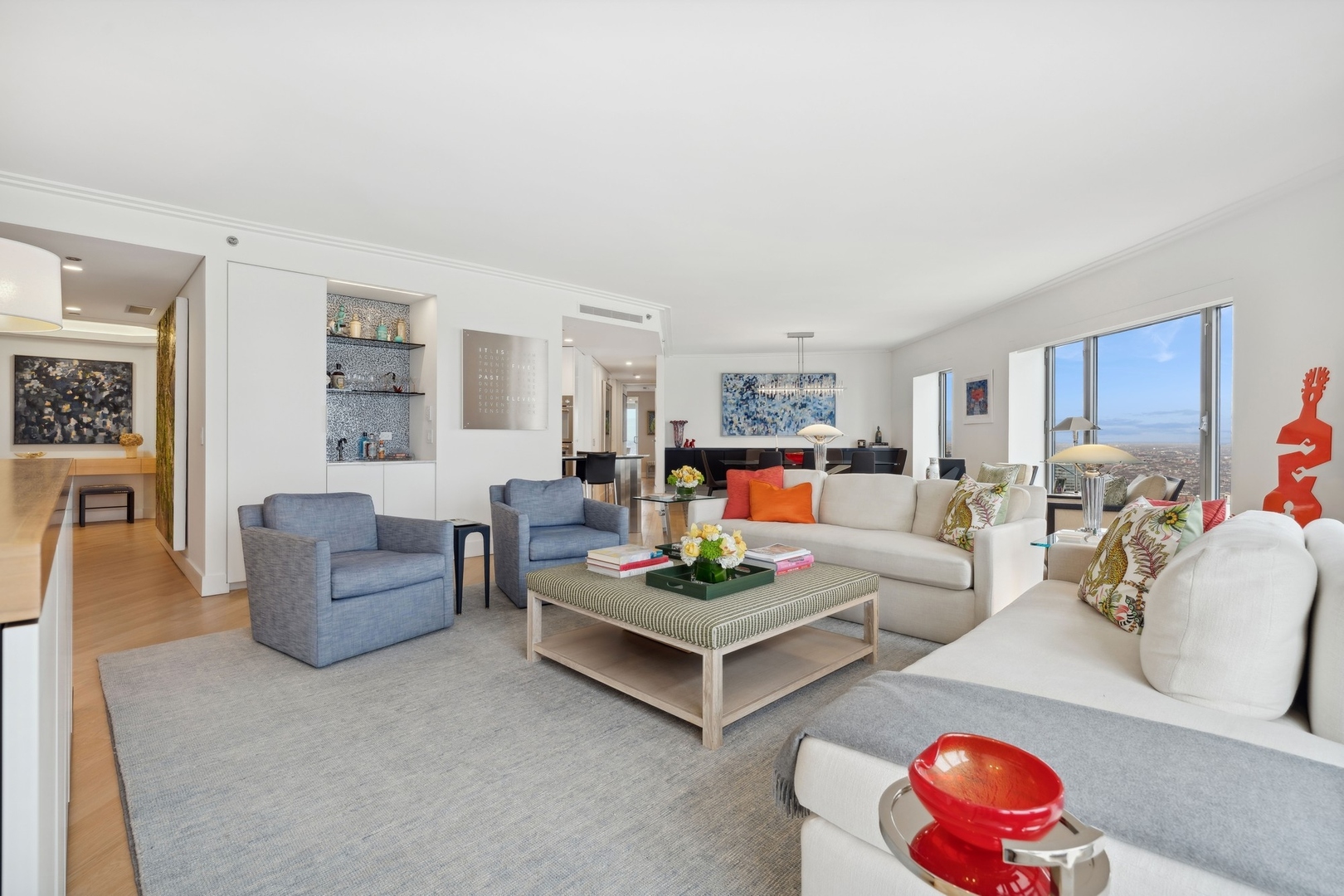 950 N MICHIGAN Avenue 4103
