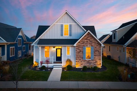 Photo of 12 Cottage Green, Ottawa, IL 61350 (MLS # 12558986)