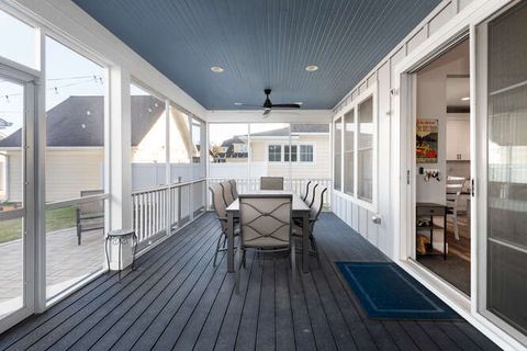 Tiny photo for 12 Cottage Green, Ottawa, IL 61350 (MLS # 12558986)