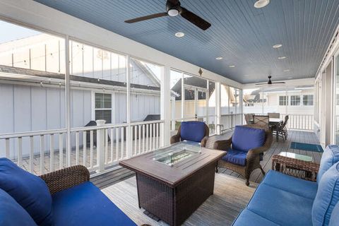 Tiny photo for 12 Cottage Green, Ottawa, IL 61350 (MLS # 12558986)