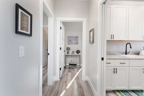 Tiny photo for 12 Cottage Green, Ottawa, IL 61350 (MLS # 12558986)