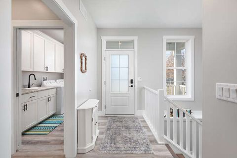 Tiny photo for 12 Cottage Green, Ottawa, IL 61350 (MLS # 12558986)