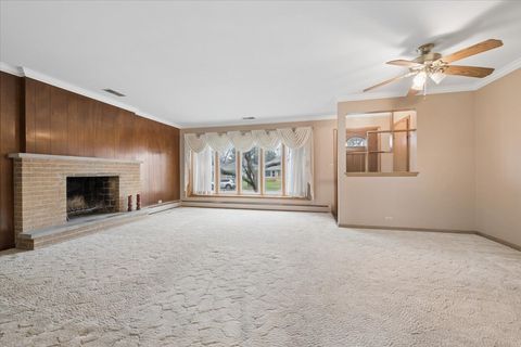 Tiny photo for 307 N Patton Avenue, Arlington Heights, IL 60005 (MLS # 12608776)