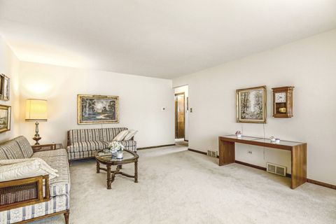 Tiny photo for 9004 Meade Avenue, Oak Lawn, IL 60453 (MLS # 12571312)