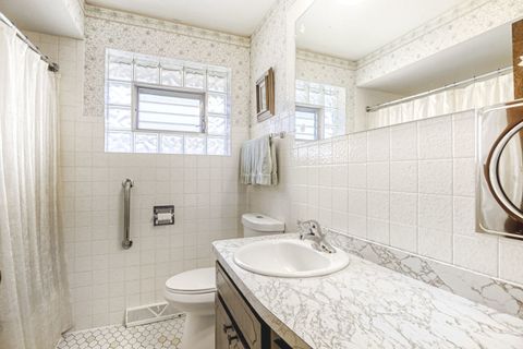 Tiny photo for 9004 Meade Avenue, Oak Lawn, IL 60453 (MLS # 12571312)