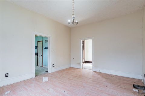 Tiny photo for 916 W Front Street, Bloomington, IL 61701 (MLS # 12527437)