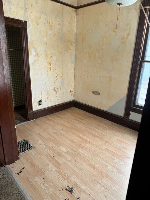 Tiny photo for 916 W Front Street, Bloomington, IL 61701 (MLS # 12527437)