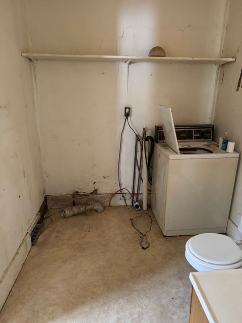 Tiny photo for 916 W Front Street, Bloomington, IL 61701 (MLS # 12527437)