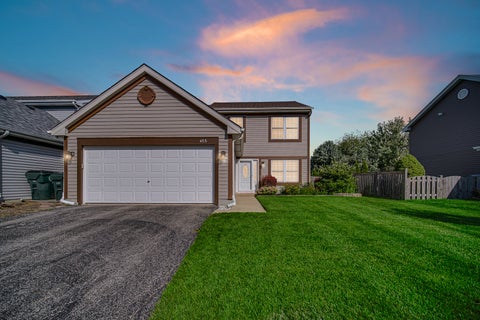 Photo of 455 Rosewood Crossing #-, Lindenhurst, IL 60046 (MLS # 12752560)