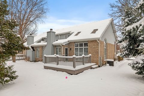 Tiny photo for 15301 Wilshire Drive, Orland Park, IL 60462 (MLS # 12528287)