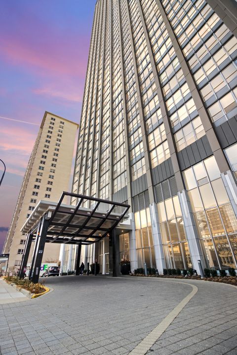 Photo of 655 W Irving Park Road #5310, Chicago, IL 60613 (MLS # 12465642)