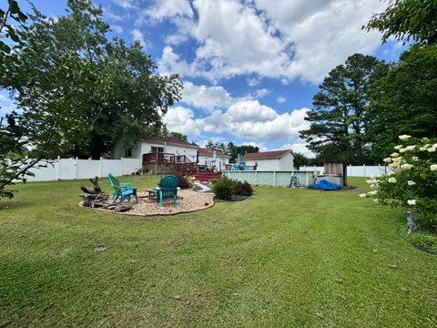 Tiny photo for 204 W Parrish Avenue, Benton, IL 62812 (MLS # 12714069)