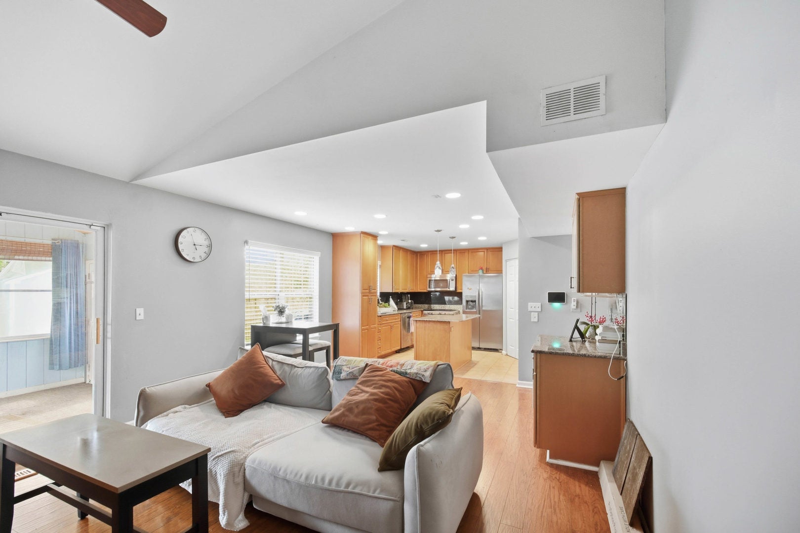 494 Buckingham Drive