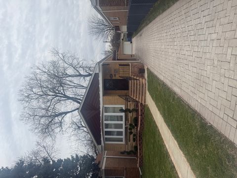 Tiny photo for 2553 W 82nd Place, Chicago, IL 60652 (MLS # 12540501)