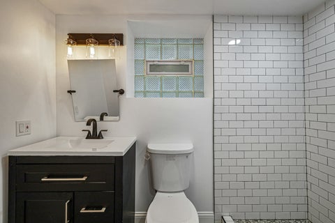 Tiny photo for 6845 S Saint Lawrence Avenue, Chicago, IL 60637 (MLS # 12614066)