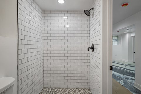 Tiny photo for 6845 S Saint Lawrence Avenue, Chicago, IL 60637 (MLS # 12614066)