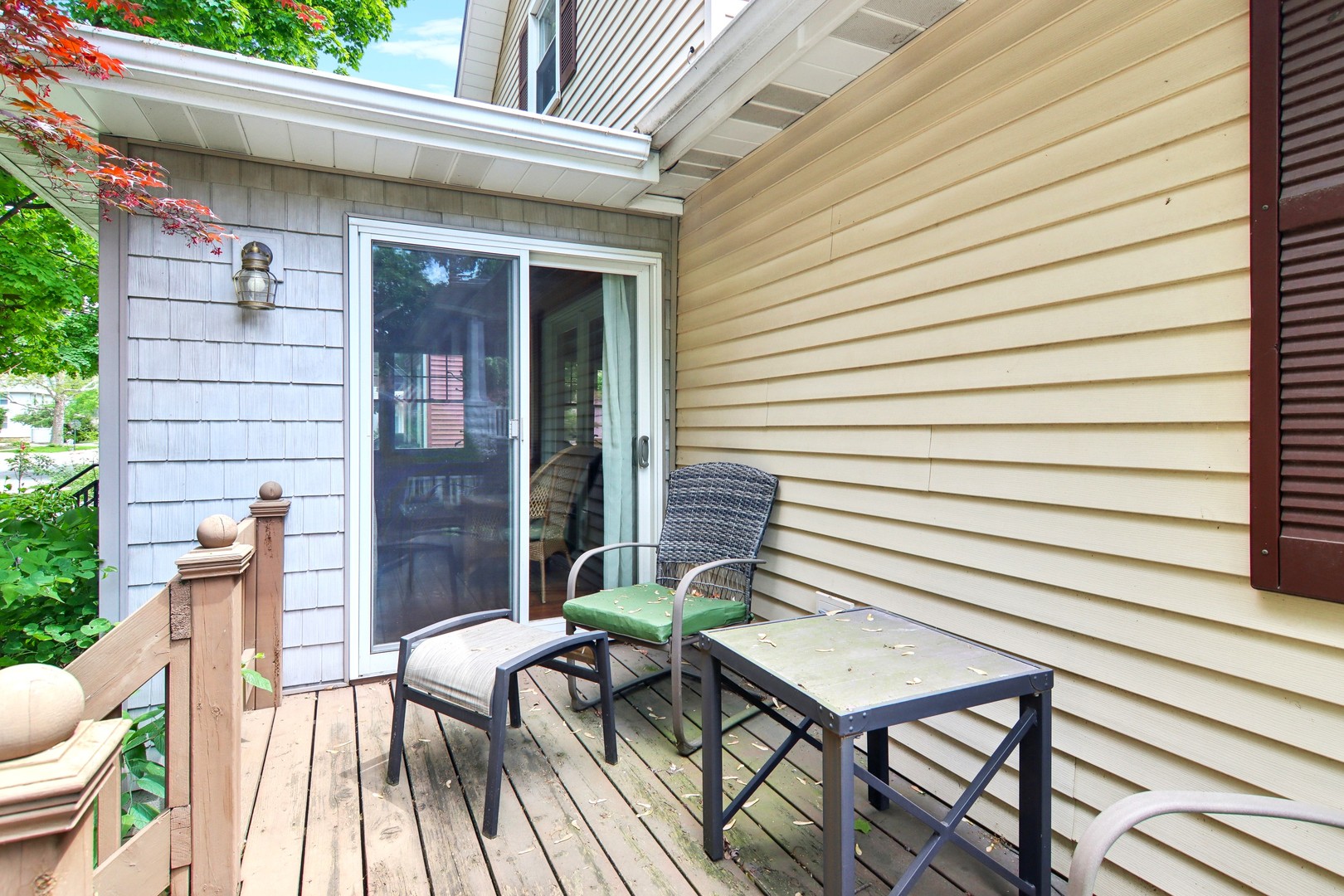 215 W North Street