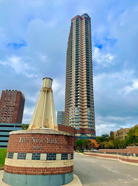 3660 N Lake Shore Drive 4410 Chicago IL 60613