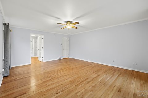 Tiny photo for 320 Fox Hunt Trail, Barrington, IL 60010 (MLS # 12584128)