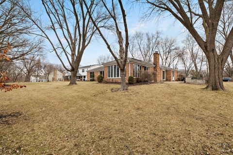 Tiny photo for 320 Fox Hunt Trail, Barrington, IL 60010 (MLS # 12584128)