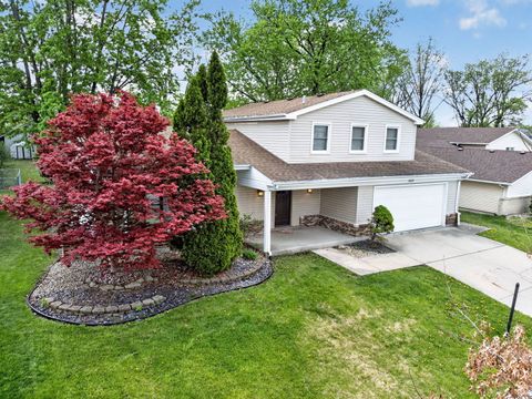 Tiny photo for 525 REVERE Avenue, Westmont, IL 60559 (MLS # 12614770)