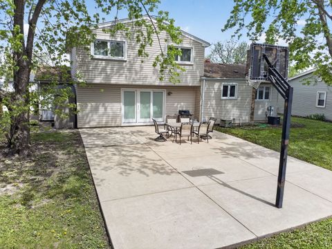 Tiny photo for 525 REVERE Avenue, Westmont, IL 60559 (MLS # 12614770)