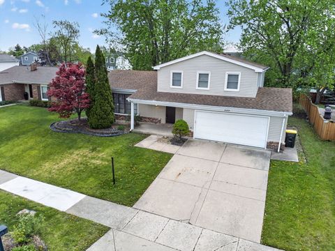 Tiny photo for 525 REVERE Avenue, Westmont, IL 60559 (MLS # 12614770)