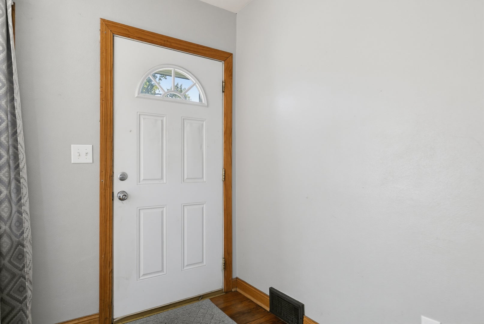 244 W 31ST Street