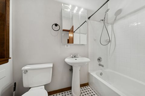 Tiny photo for 4336 N Kenmore Avenue #1S, Chicago, IL 60613 (MLS # 12495670)