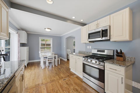 Tiny photo for 1616 Balmoral Avenue, Westchester, IL 60154 (MLS # 12707131)