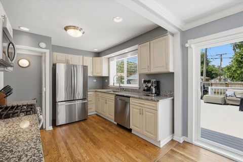 Tiny photo for 1616 Balmoral Avenue, Westchester, IL 60154 (MLS # 12707131)
