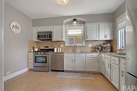 Tiny photo for 3248 N Newcastle Avenue, Chicago, IL 60634 (MLS # 12572637)