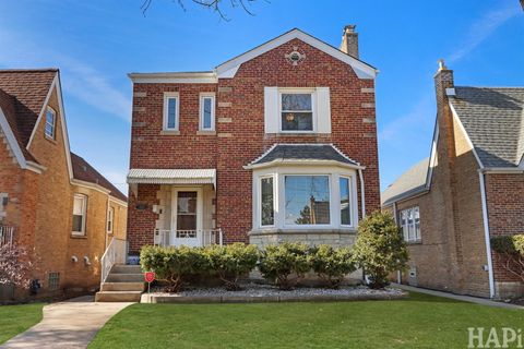 Tiny photo for 3248 N Newcastle Avenue, Chicago, IL 60634 (MLS # 12572637)
