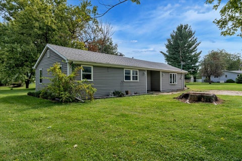 Tiny photo for 11211 Ridgewood Road, Milan, IL 61264 (MLS # 12761195)
