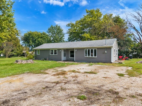 Tiny photo for 11211 Ridgewood Road, Milan, IL 61264 (MLS # 12761195)