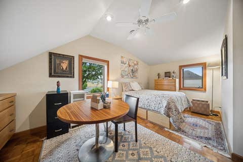 Tiny photo for 6647 N Crawford Avenue, Lincolnwood, IL 60712 (MLS # 12719370)