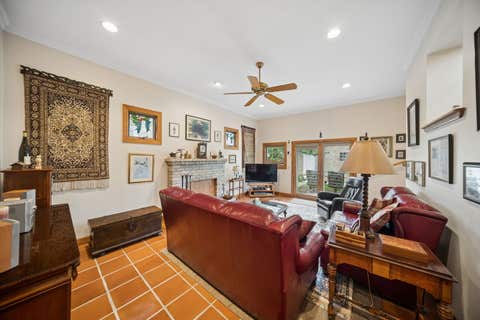 Tiny photo for 6647 N Crawford Avenue, Lincolnwood, IL 60712 (MLS # 12719370)