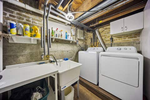 Tiny photo for 6647 N Crawford Avenue, Lincolnwood, IL 60712 (MLS # 12719370)